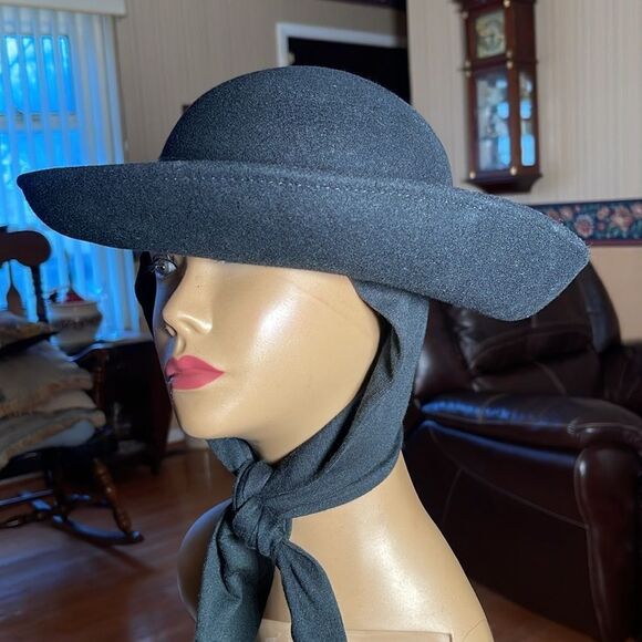 Elegant Vintage Black Unbranded Women's Hat - Picture 1 of 9